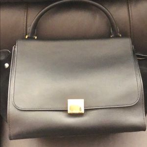 Céline medium trapeze